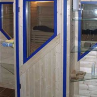 Sauna mit Farbe außen gestrichen